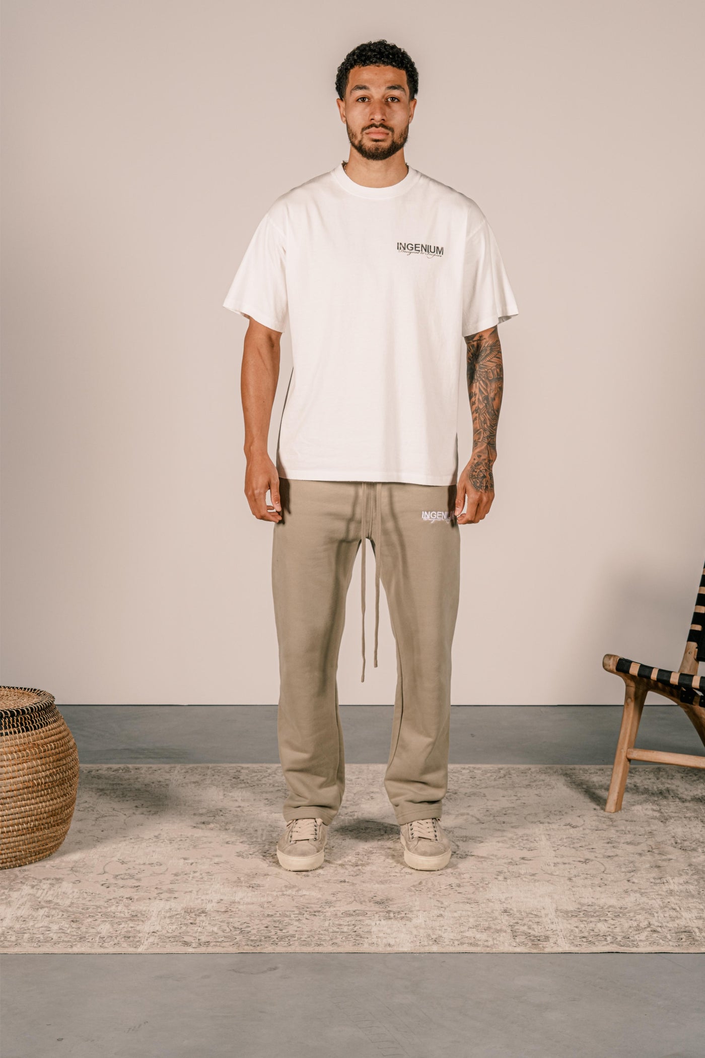 INGENIUM RELAXED SWEATPANTS - Olive