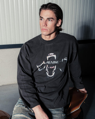 PRAISE LONGSLEEVE – VINTAGE BLACK