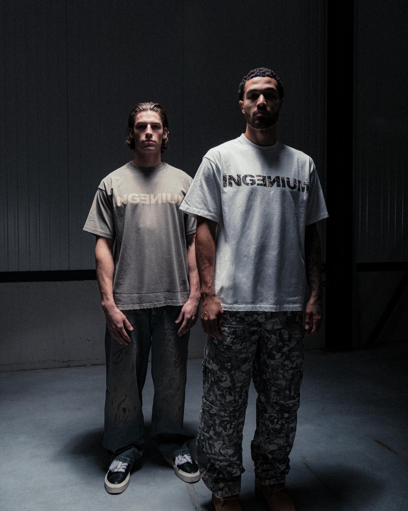 REVERSE T-SHIRT – OFFWHITE