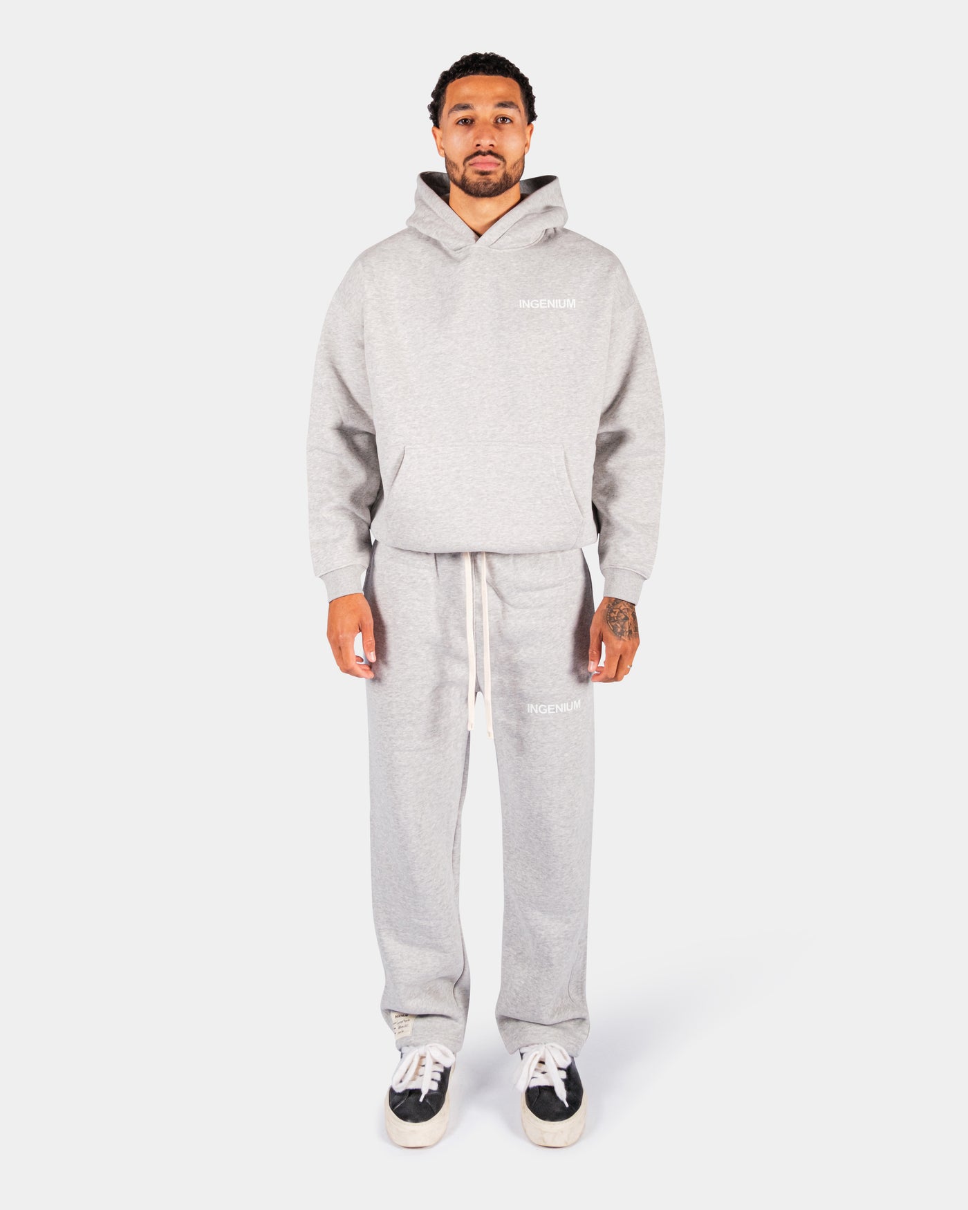 SIGNATURE HOODIE – GREY MELANGE