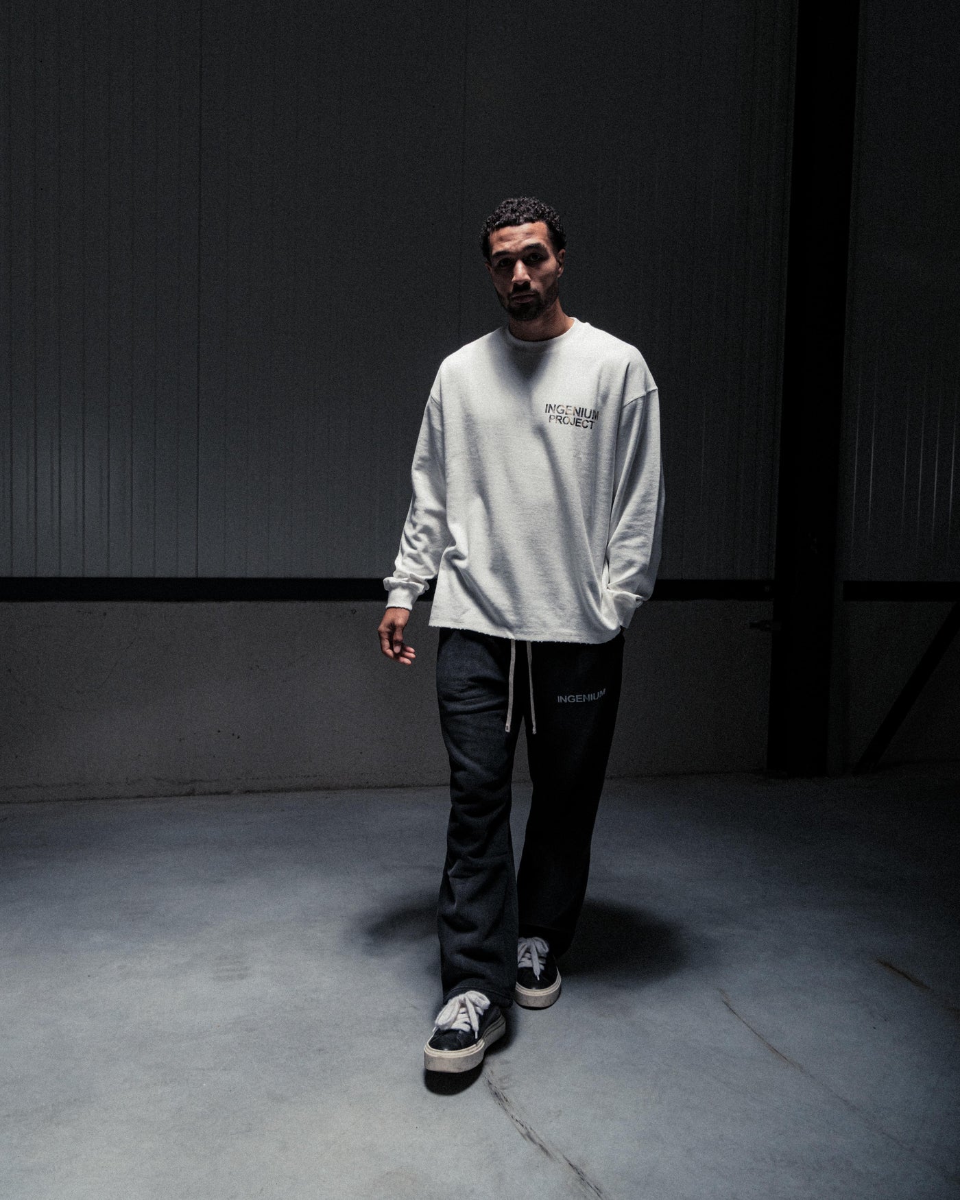 ESSENTIAL SWEATPANTS – FADED BLACK