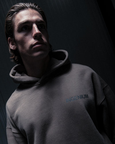 SIGNATURE HOODIE – DUST TAUPE