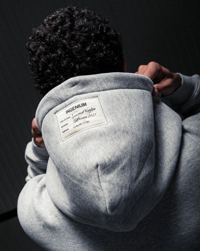 SIGNATURE HOODIE – GREY MELANGE